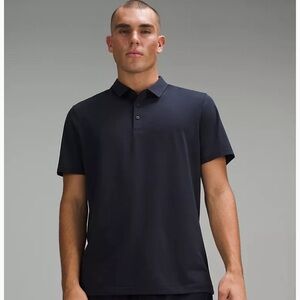 Lululemon, NWT Men’s Evolution Polo, size Medium